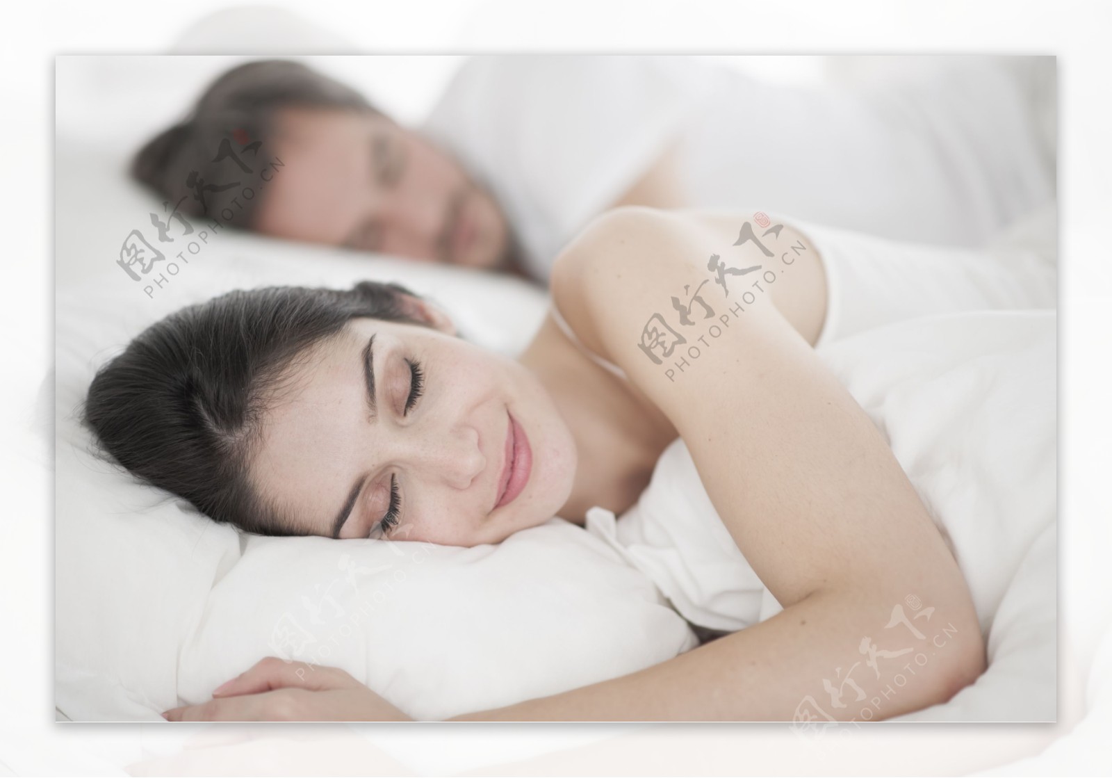 在睡觉的漂亮女人世界睡眠日图片下载 - 觅知网