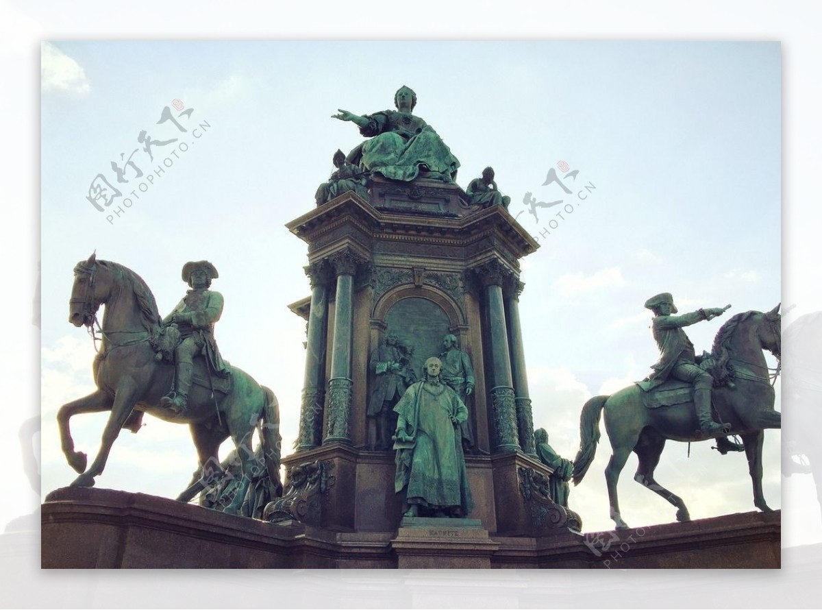 玛丽娅183特蕾莎广场雕像