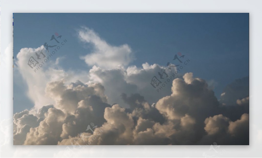 延迟拍摄天空中的云海奇景高清视频素材