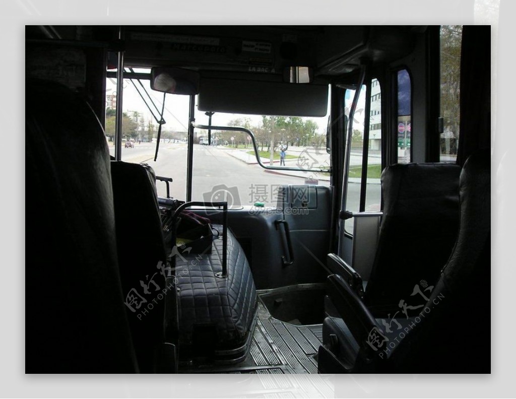 BusSeatsInterior11.JPG