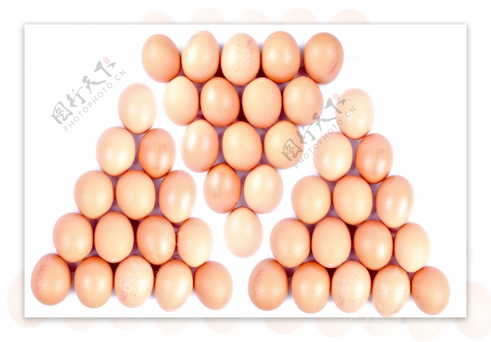 鸡蛋元素组成菱形形状