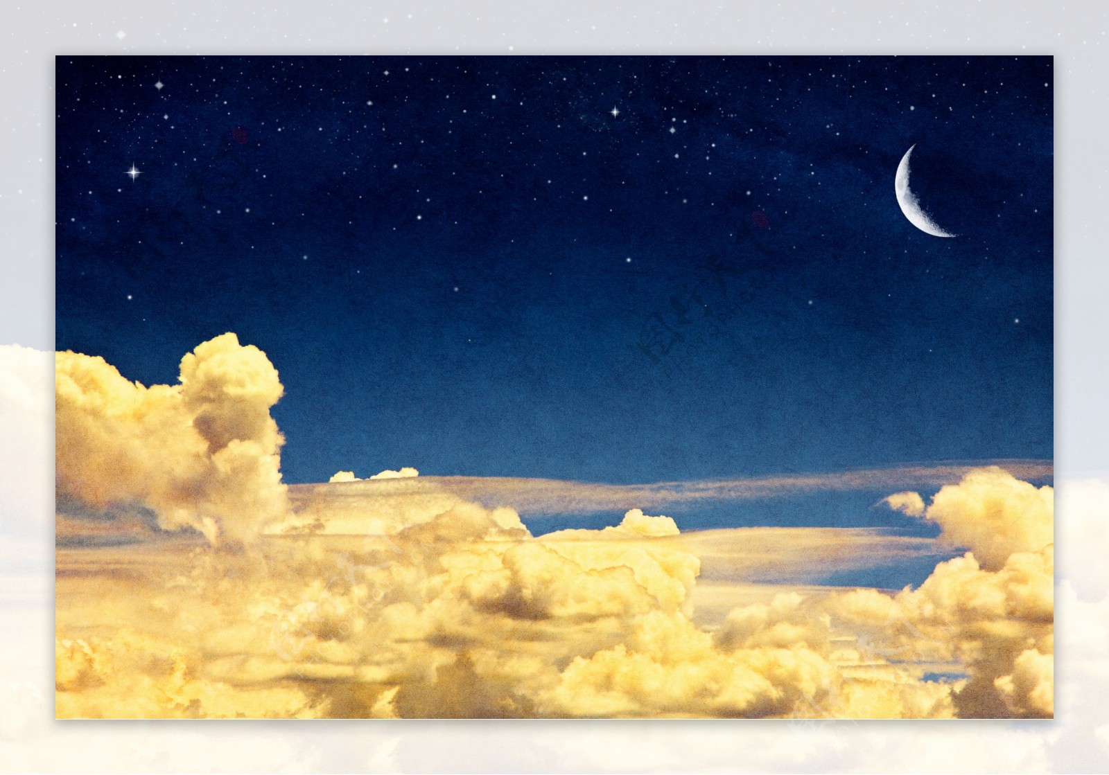 月亮星空与云彩图片