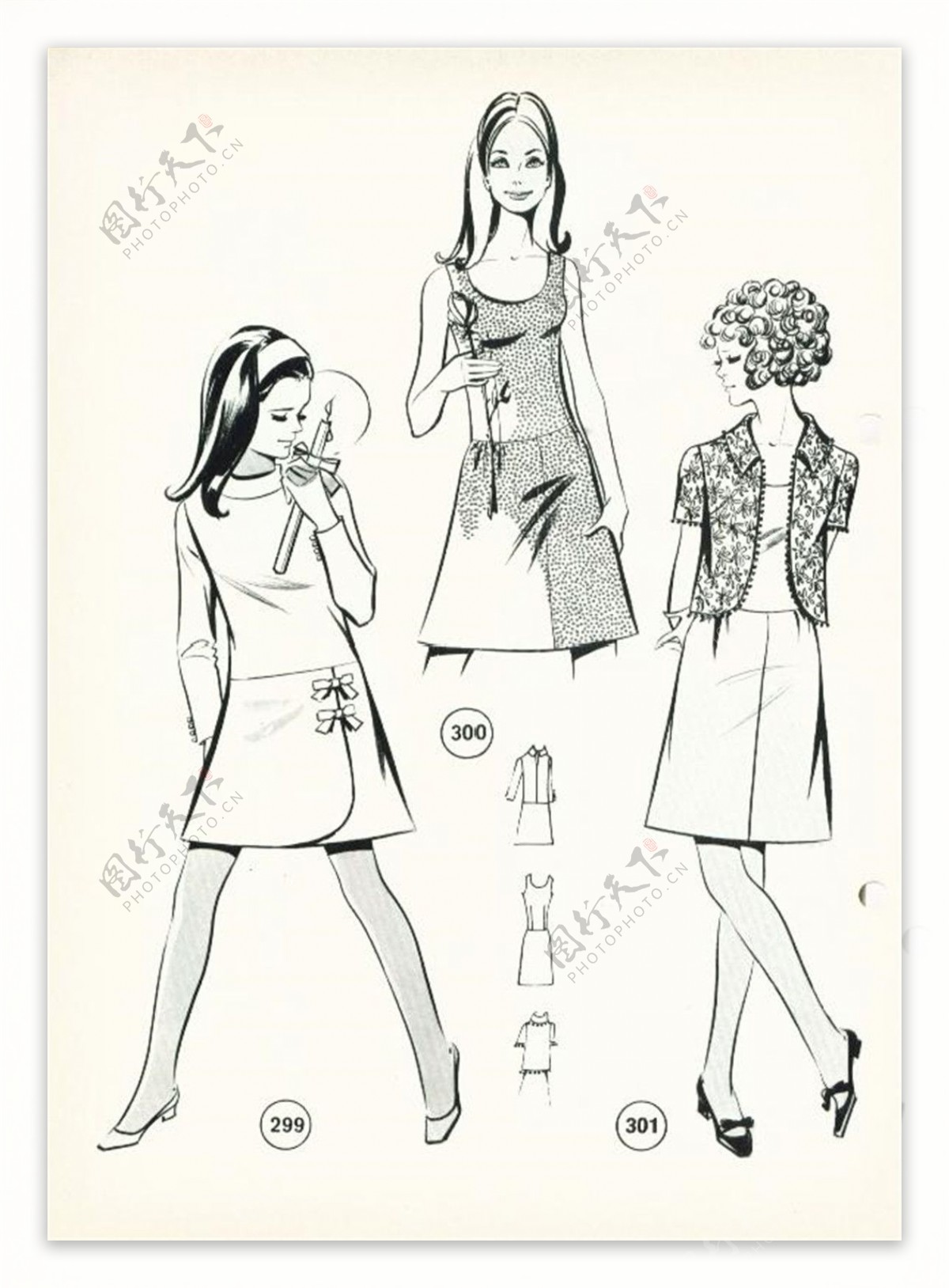 三款女装短裙设计图