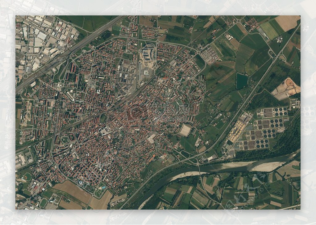 卫星下的城市照片