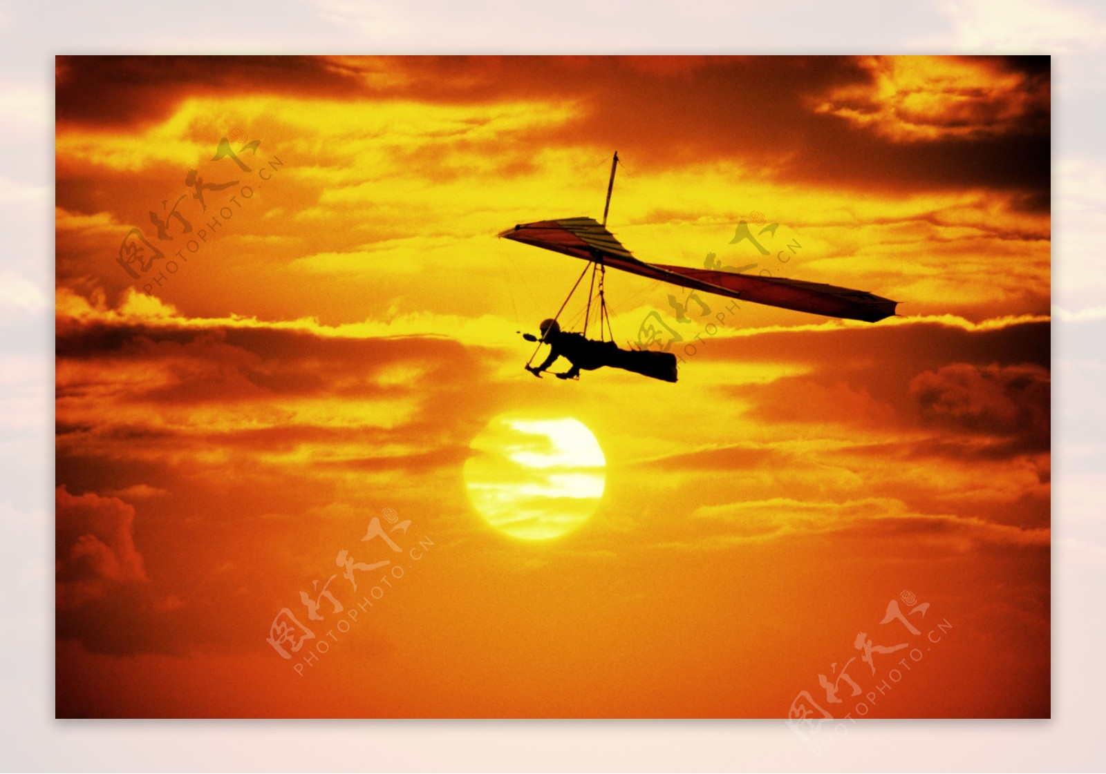 滑翔伞运动图片