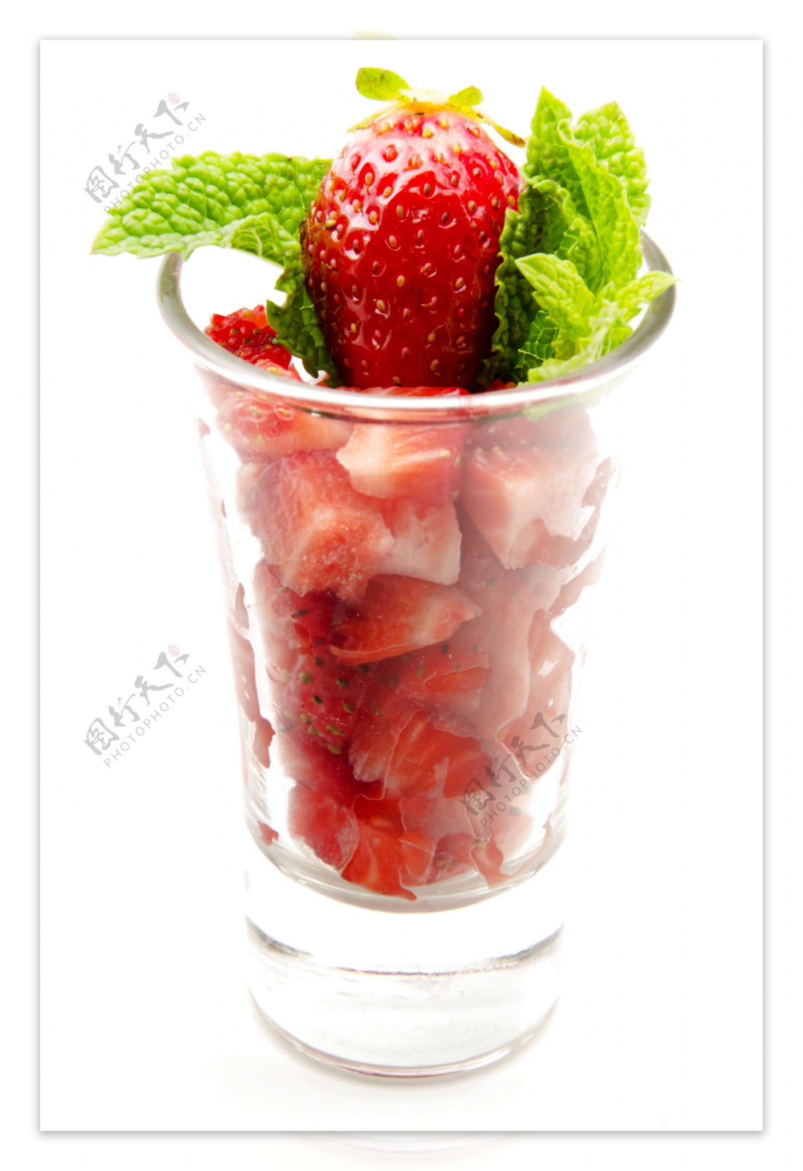 草莓果汁 饮品|摄影|产品摄影|肚腩小腿 - 原创作品 - 站酷 (ZCOOL)