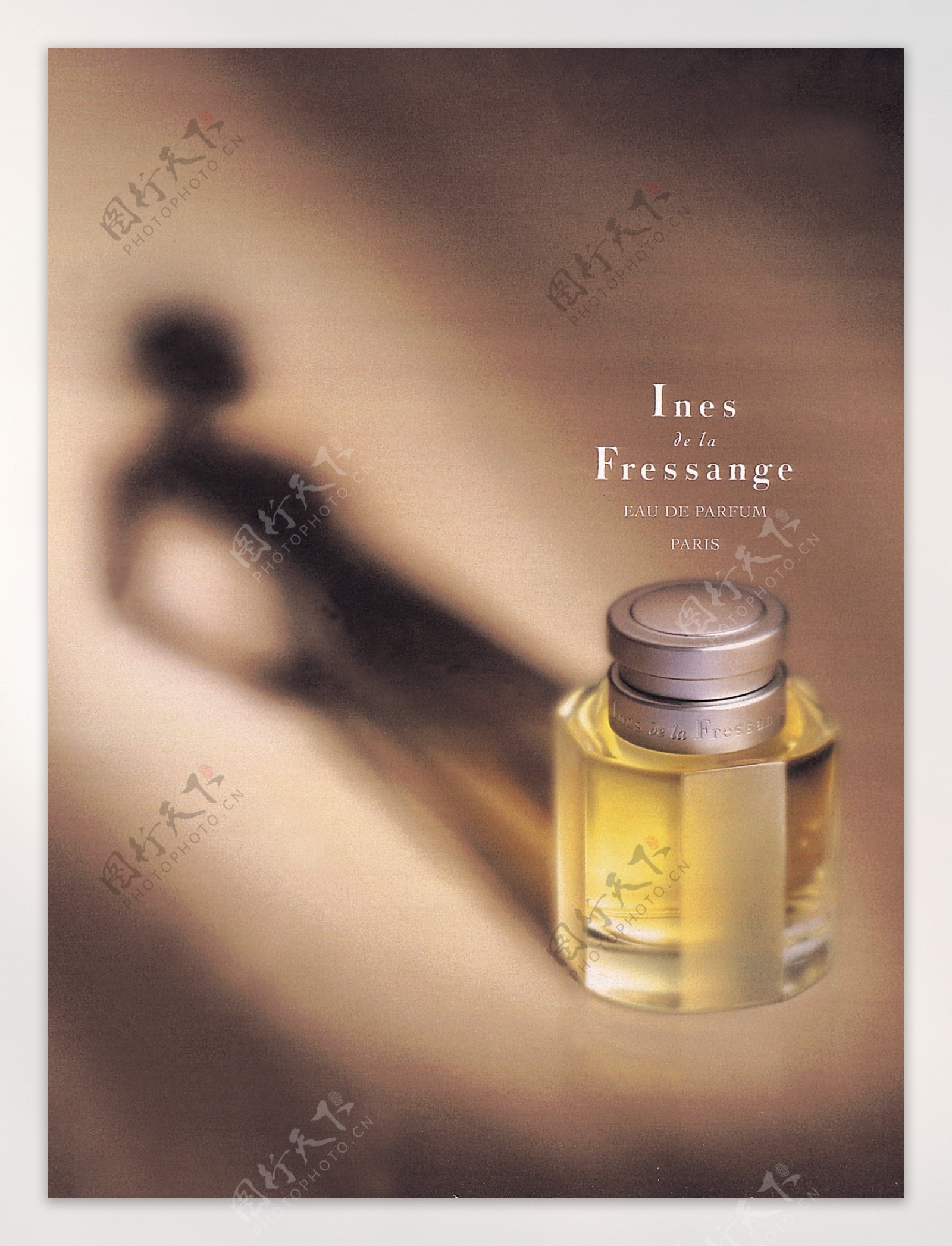 法国香水化妆品广告创意设计0043