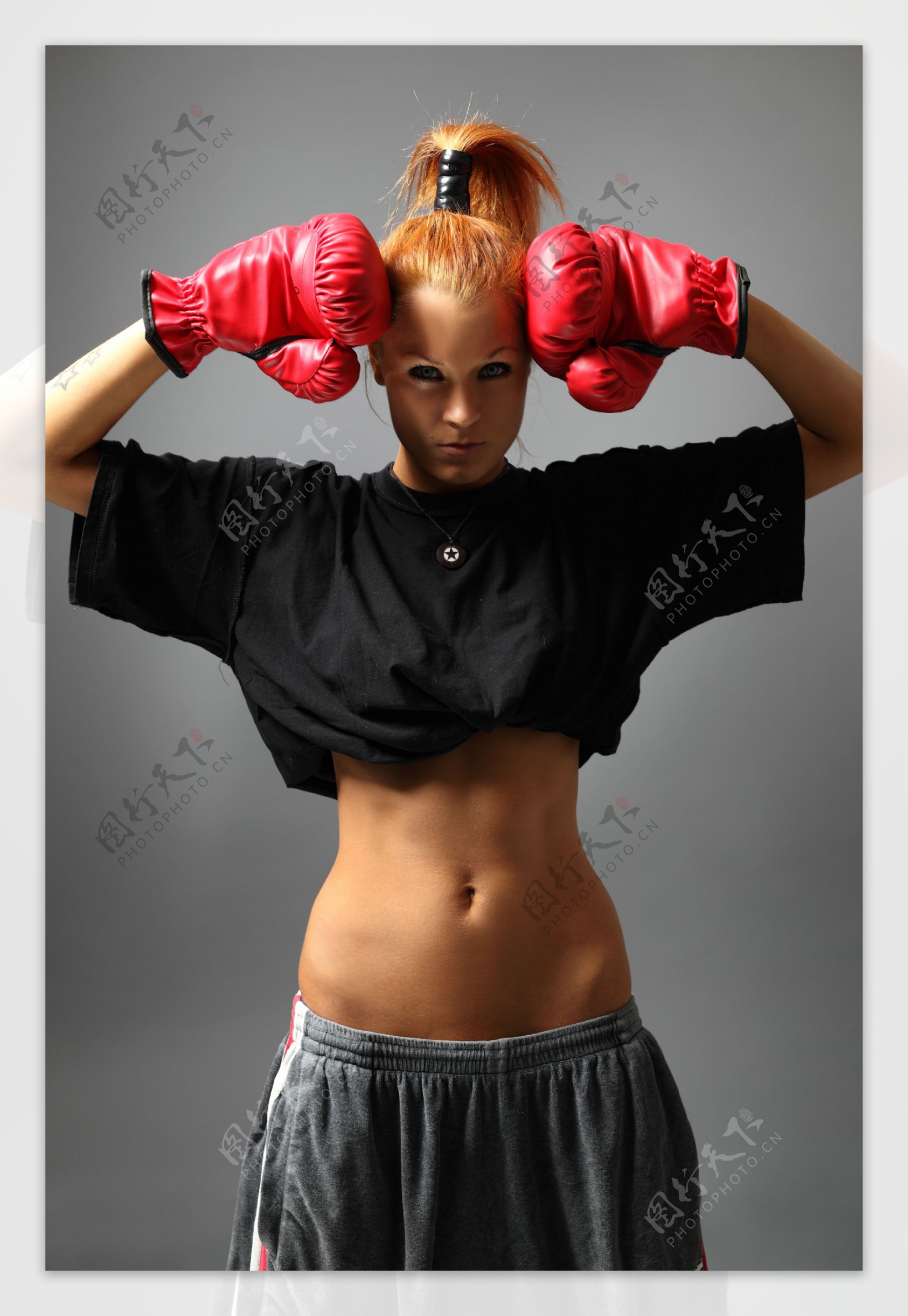 拳击手美女图片