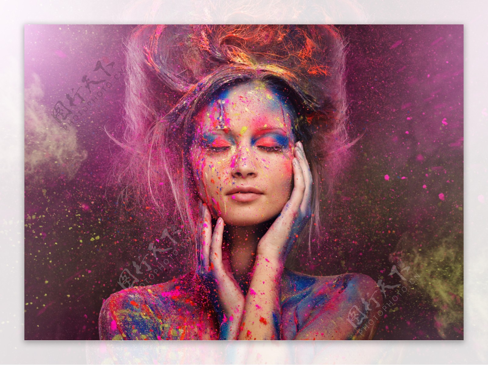 人体彩绘艺术点亮了MAC这场发布会活动策划，明亮大胆的色彩太酷了 - 会展活动策划CCASY.COM