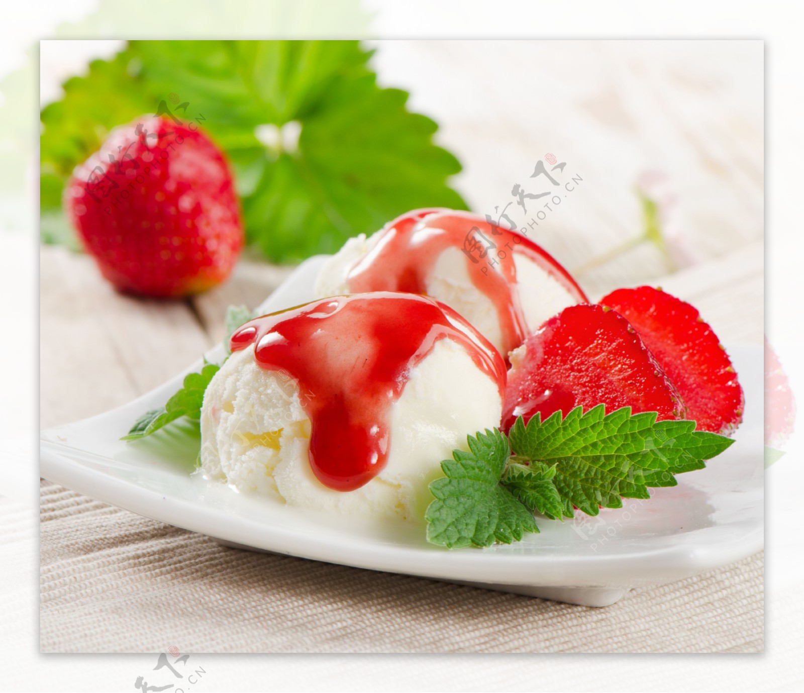 草莓冰淇淋摄影图片素材-编号26266475-图行天下