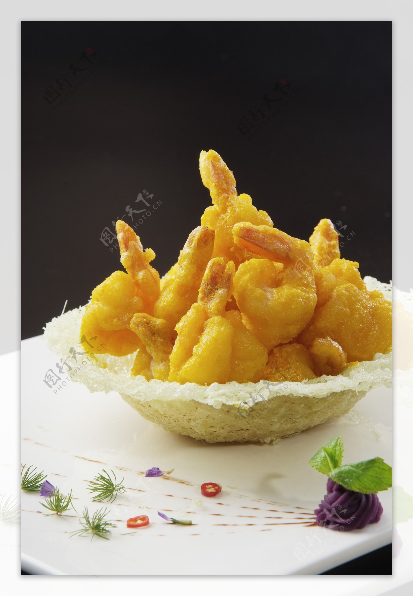 蛋黄酥虾图片