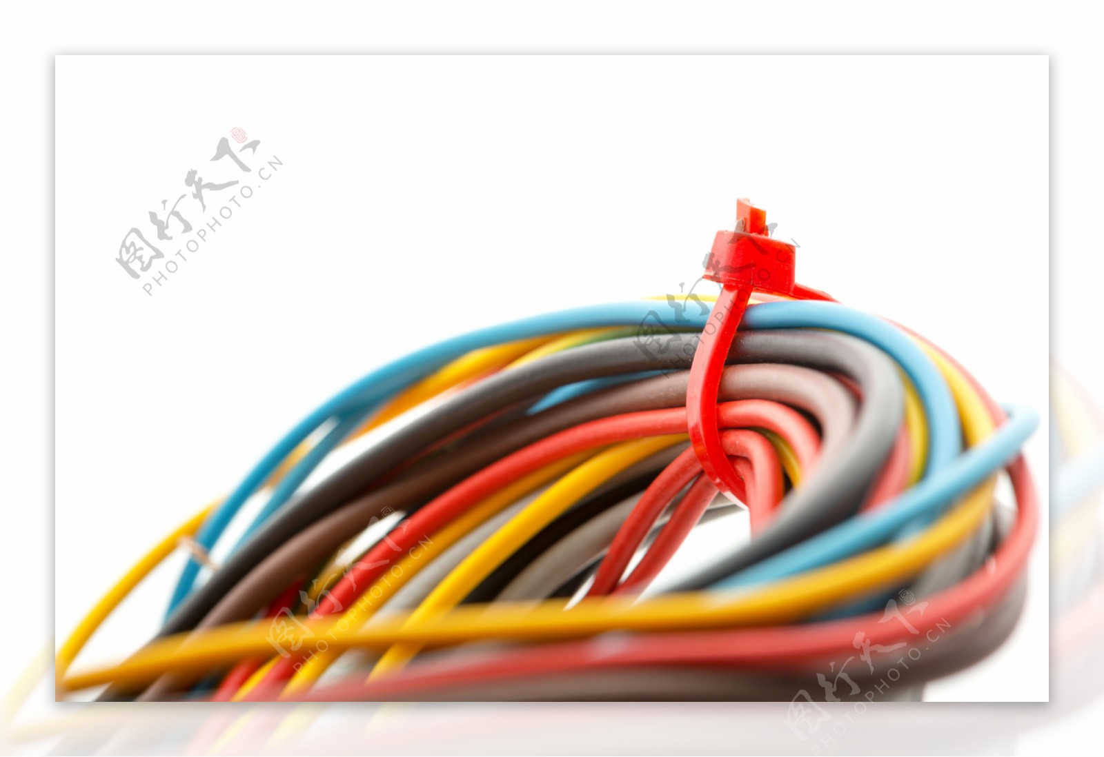 彩色电缆线图片