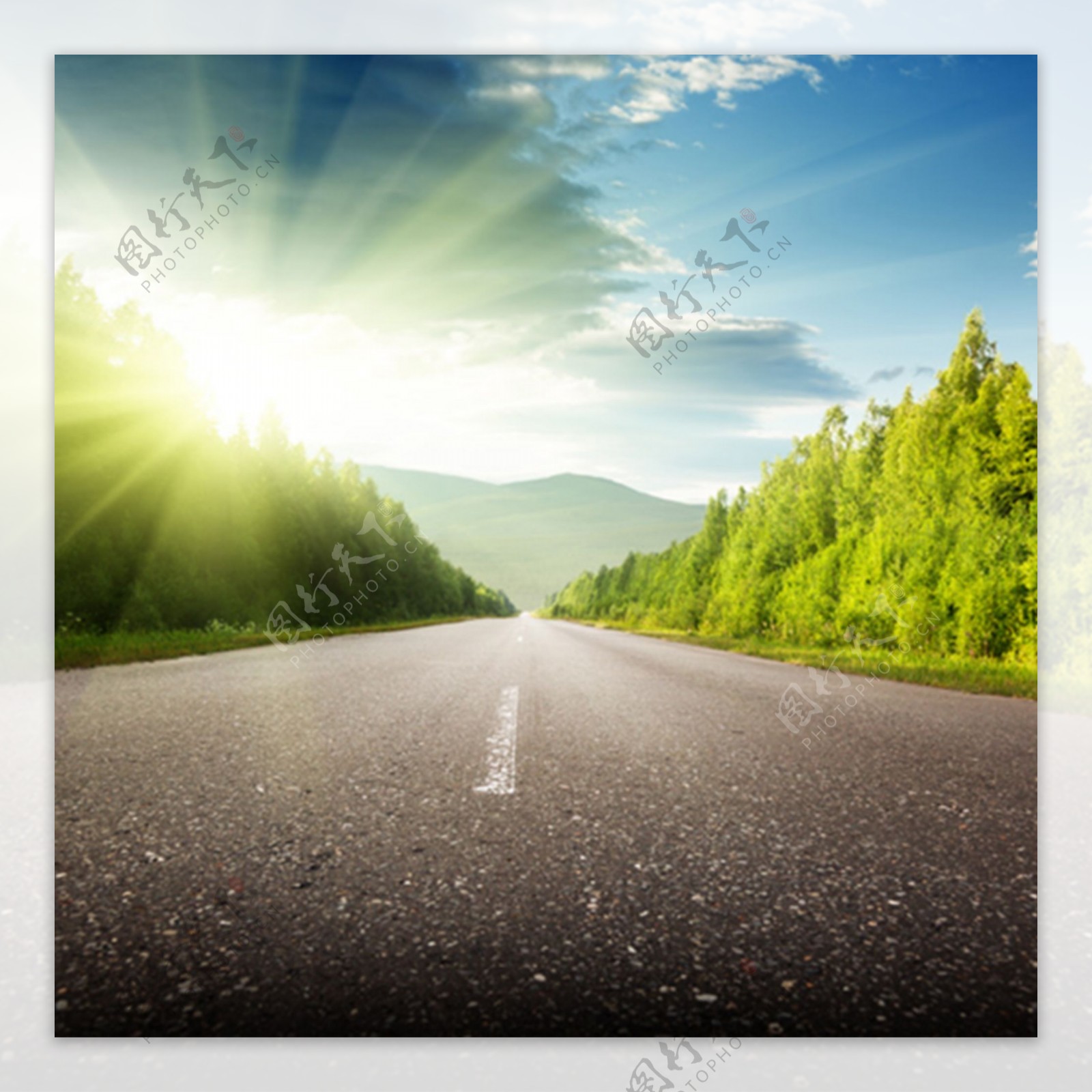 公路蓝天太阳主图背景