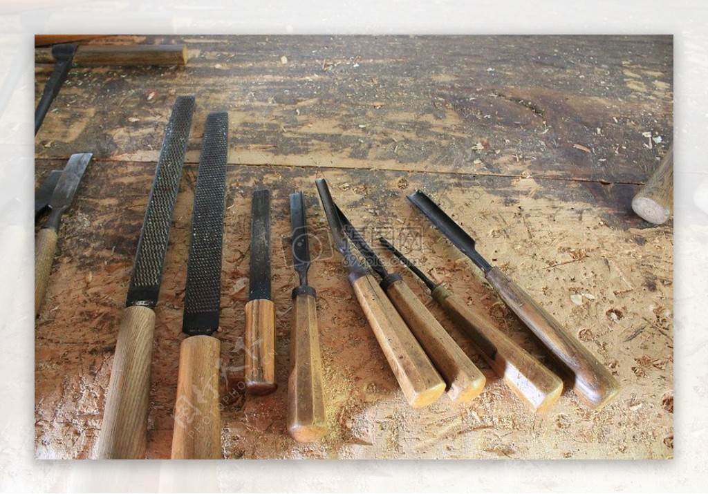 锋利的木工工具