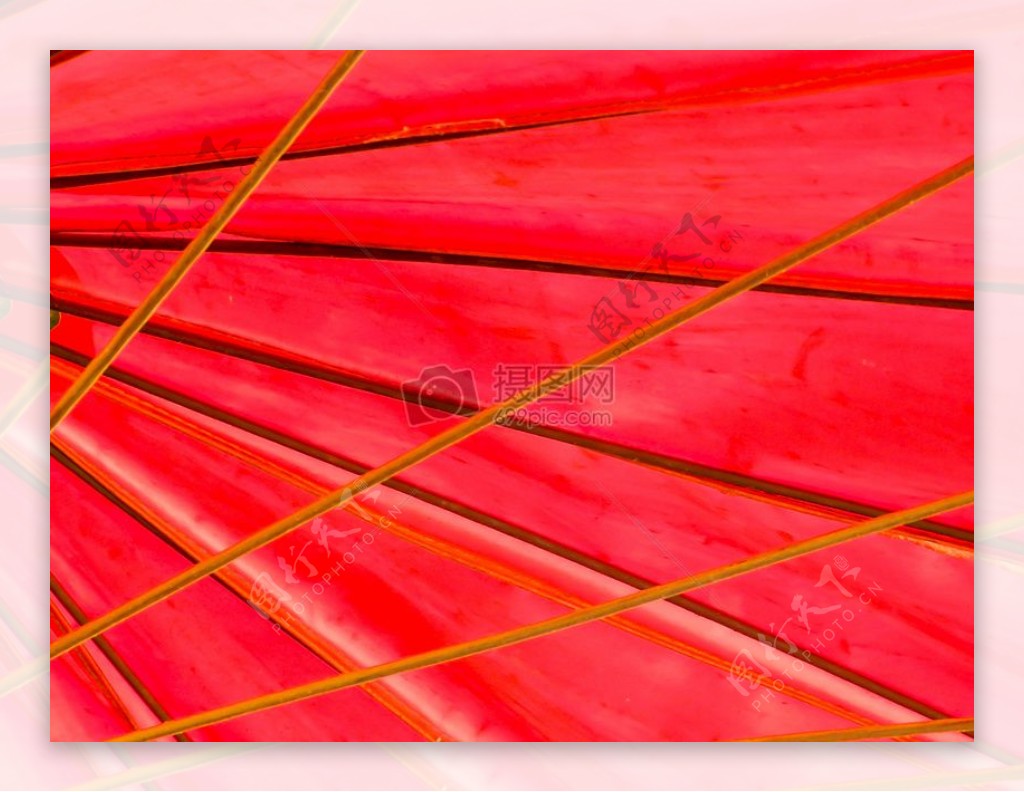 红色的遮阳伞