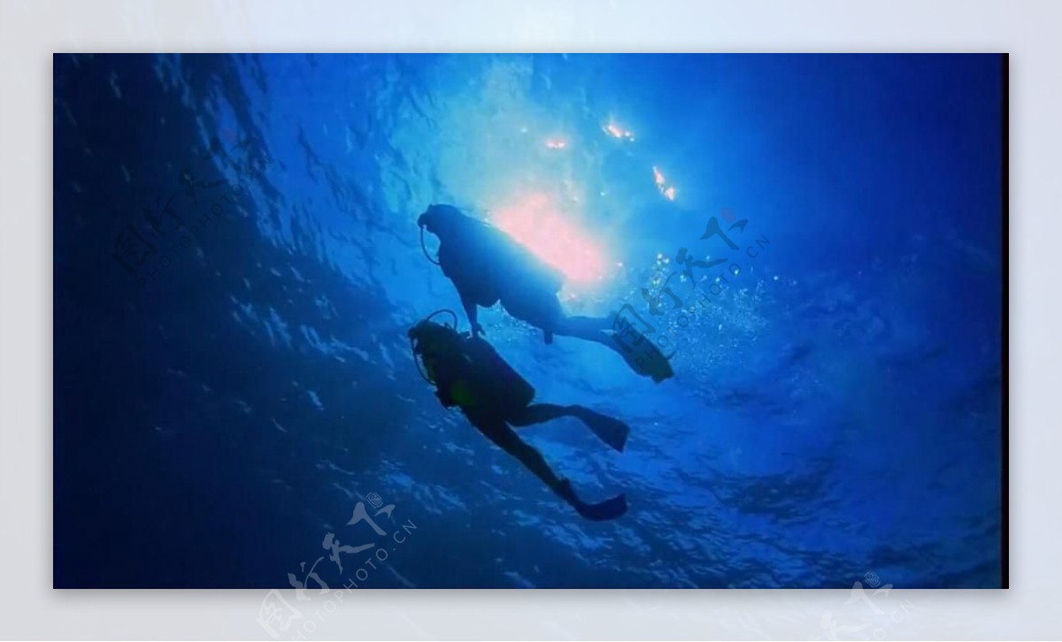 实拍深海潜水视频素材
