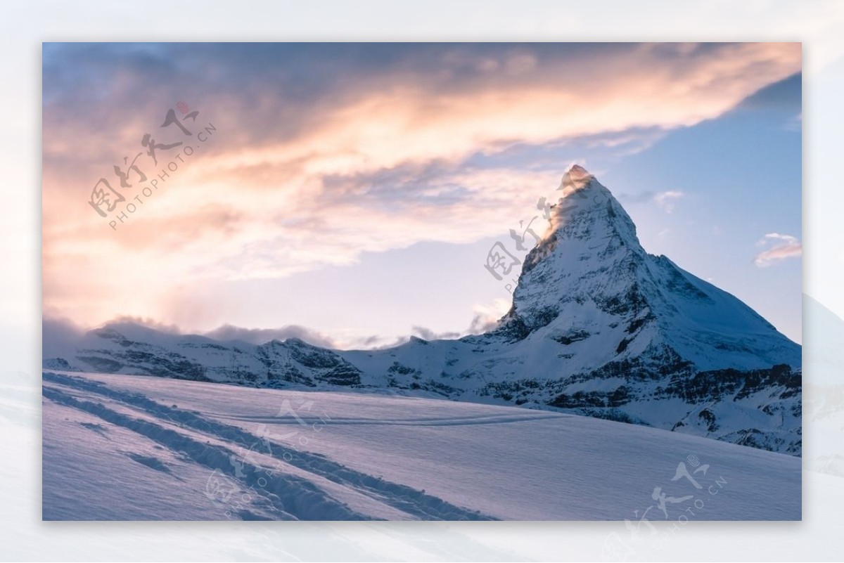 雪山美景