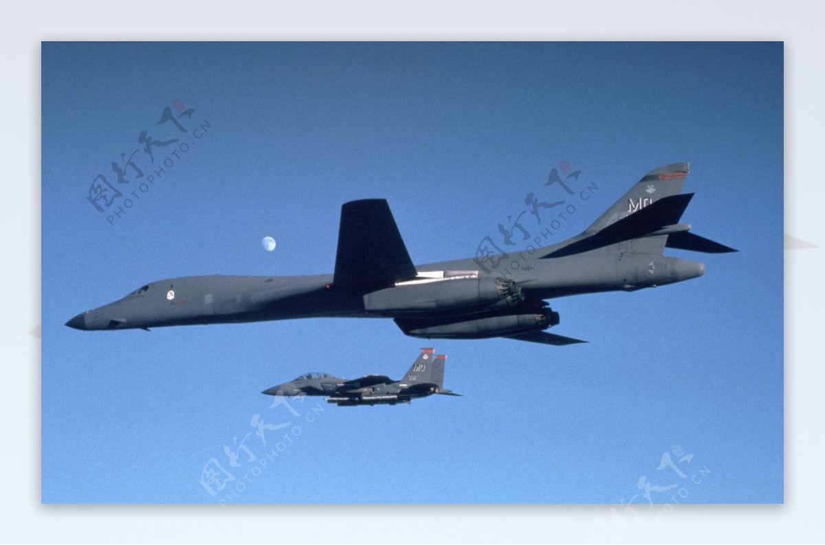 美国空军B1轰炸机
