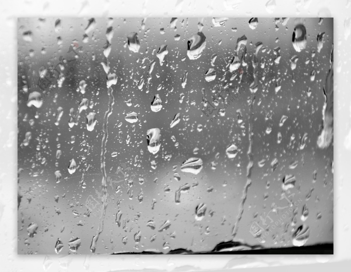 玻璃上的雨滴免抠png透明图层素材