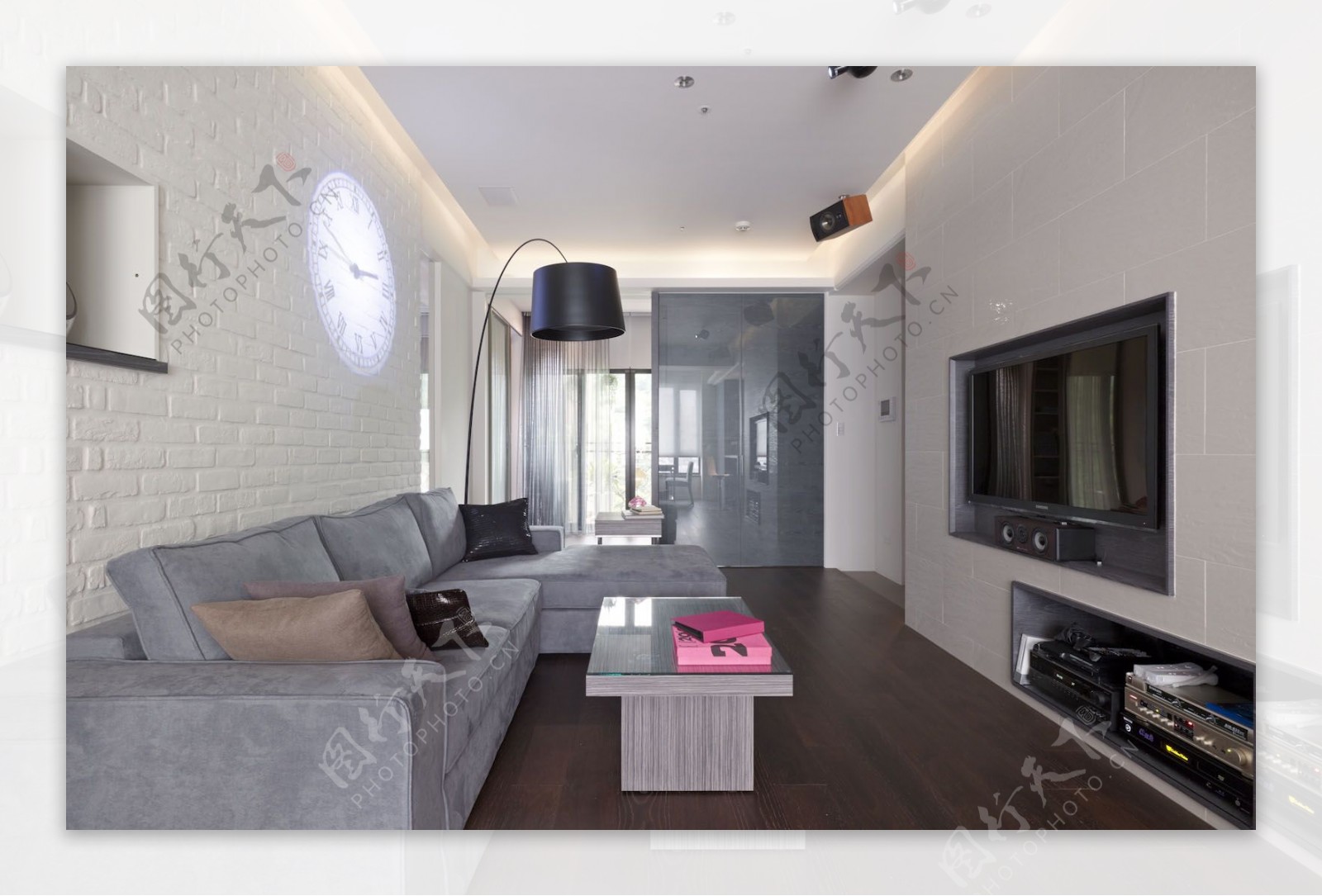 北欧清新时尚客厅灰色沙发室内JPEG图