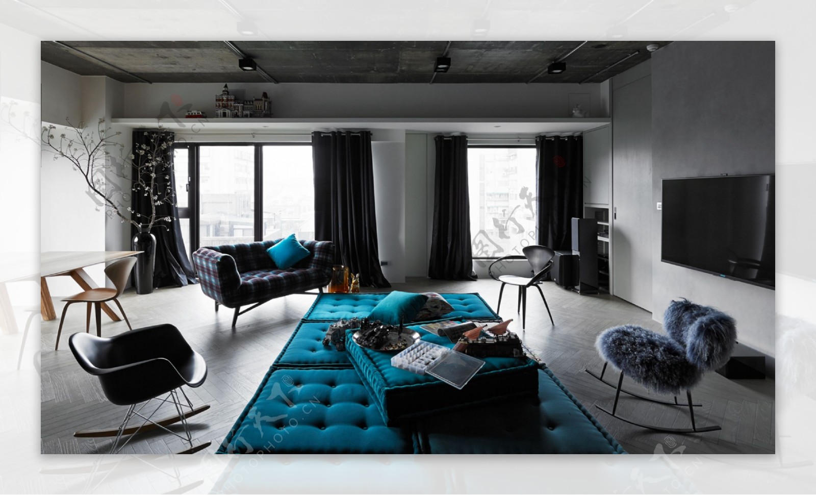 时尚高级客厅深色家具室内装修效果图
