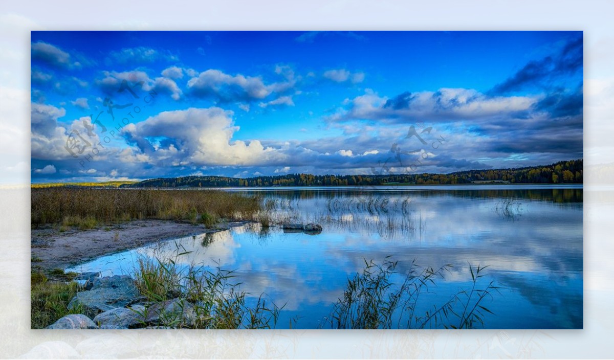 芬兰河流天空草云大自然