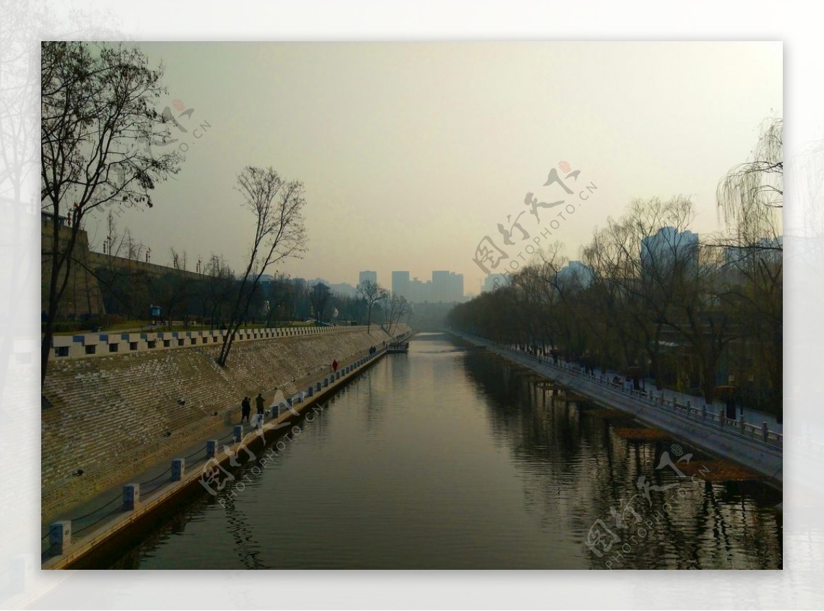 美丽的护城河风景