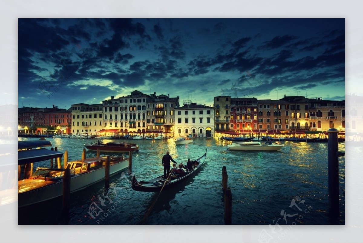威尼斯小镇高清风景画