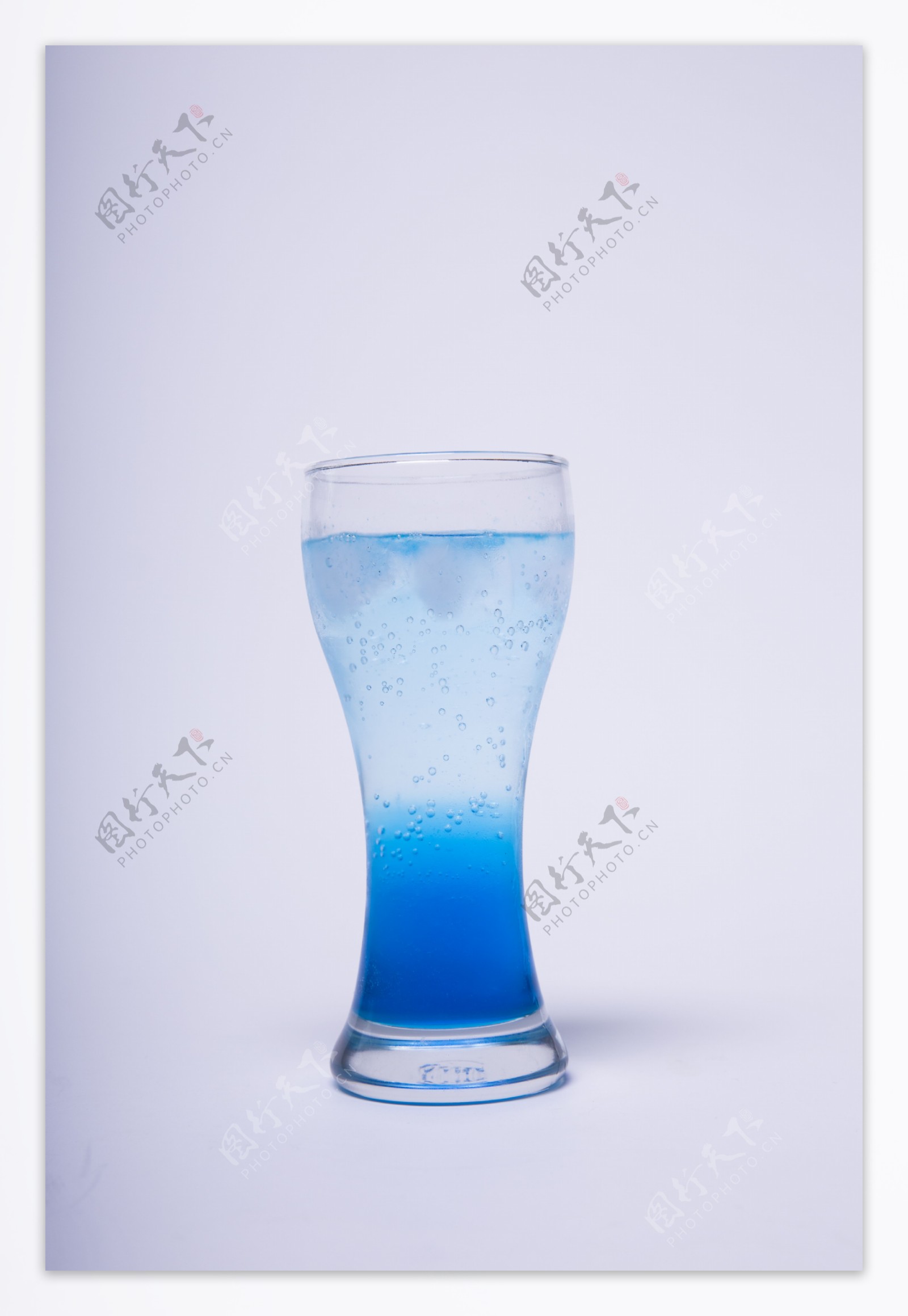 夏日清凉蓝色气泡饮料2