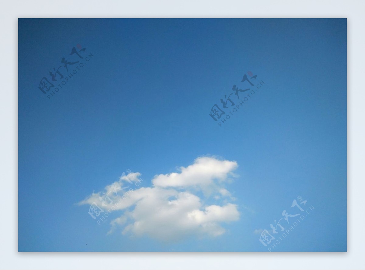 蓝天白云背景素材天空