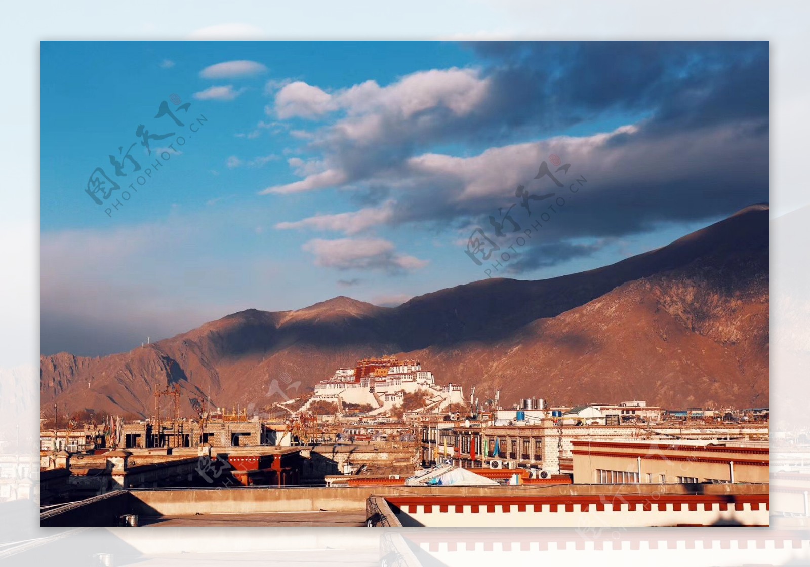 蓝天白云西藏背景图背景旅