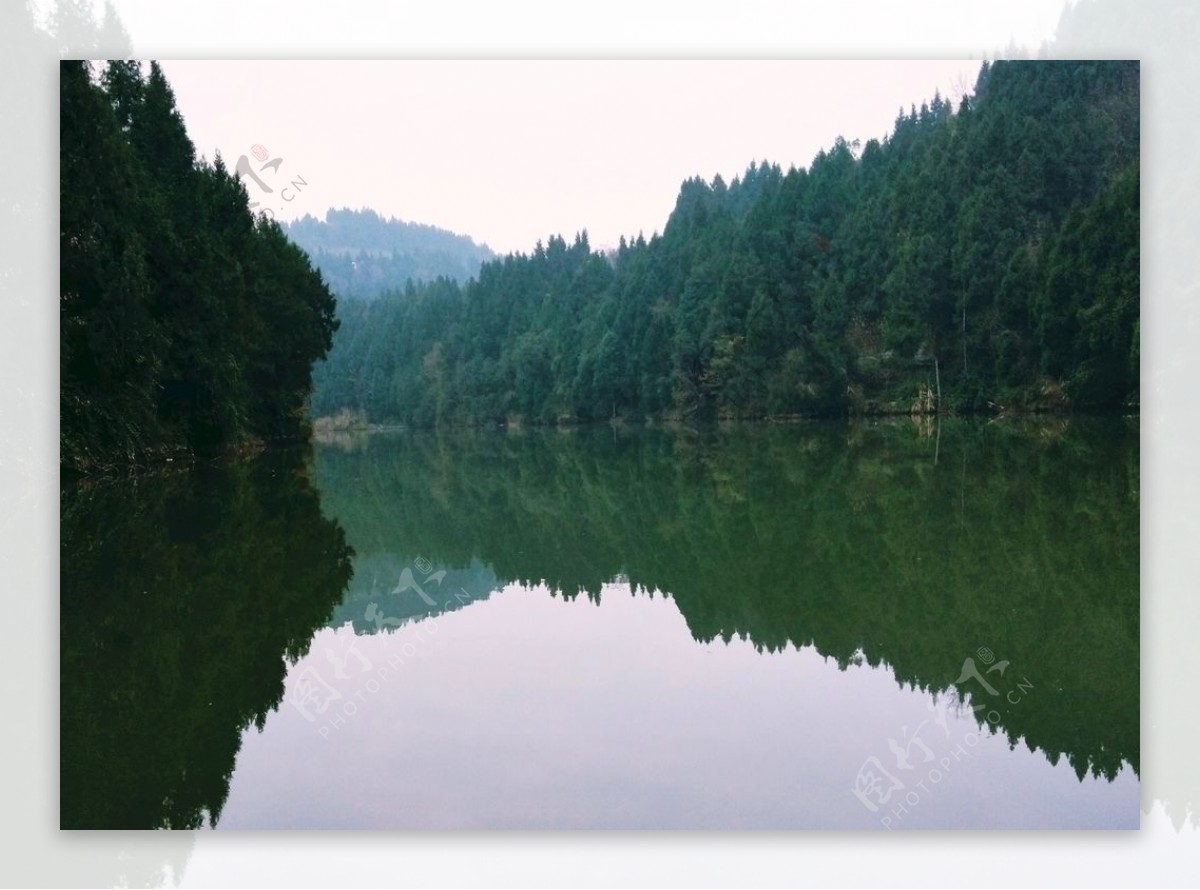 山水风景自然风景溪流湖泊