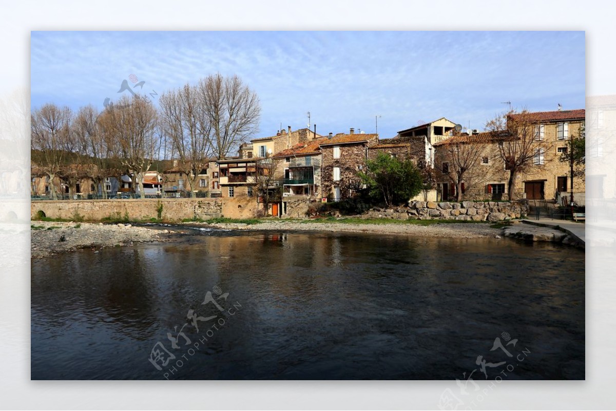 村南比兹米内瓦老河水