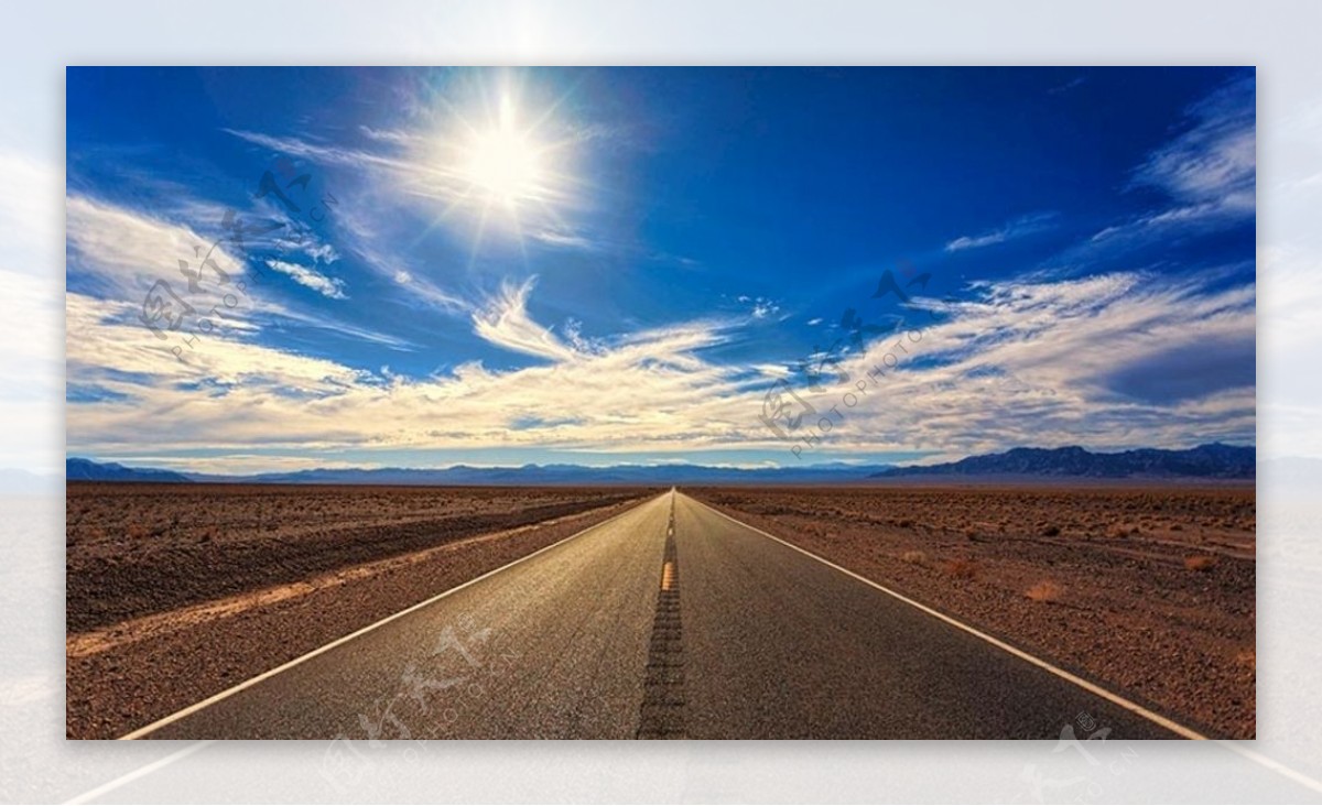 烈日沙漠公路