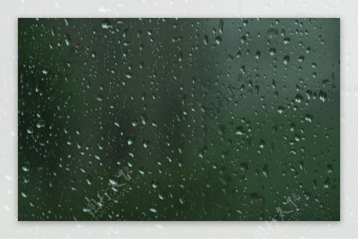 雨滴图片