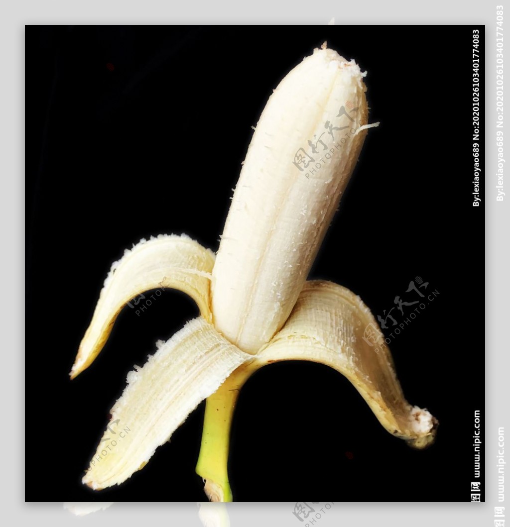 剥皮香蕉图片