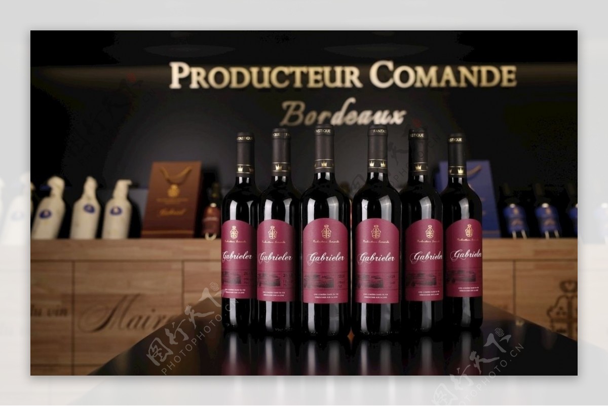 法国康曼笛嘉柏利葡萄酒图片