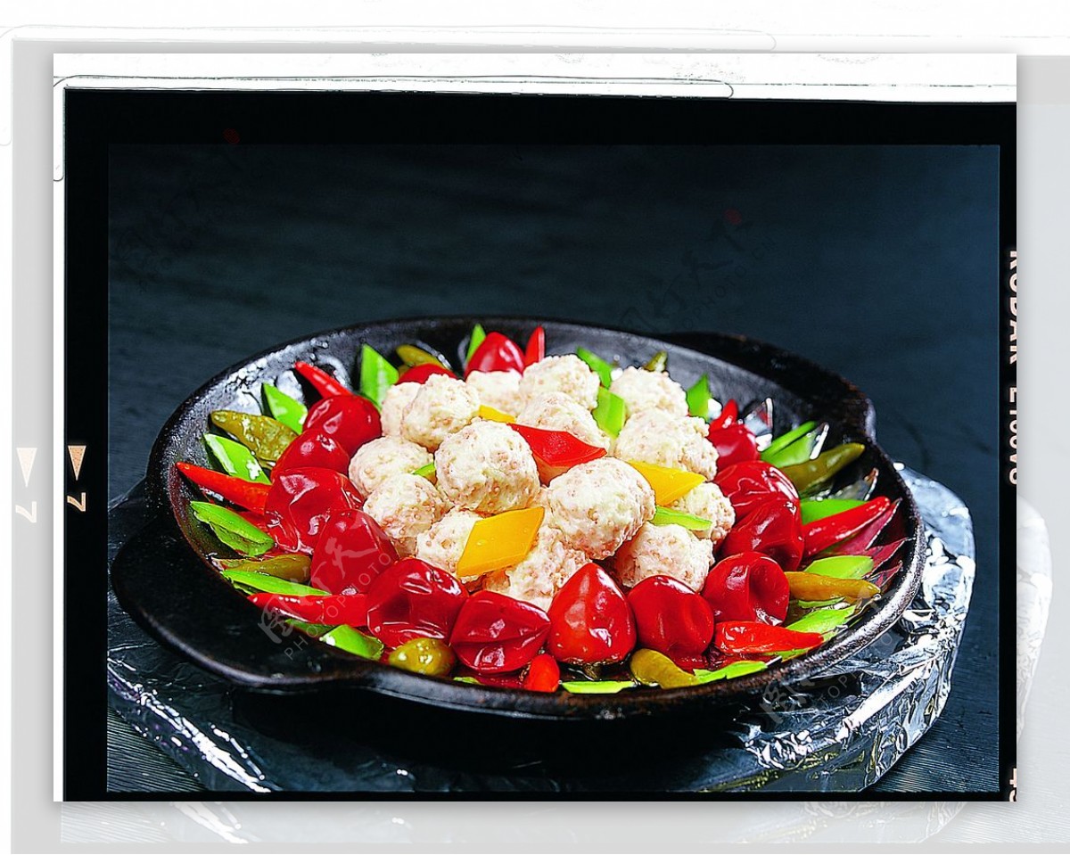 豫菜泡椒鲮鱼球图片