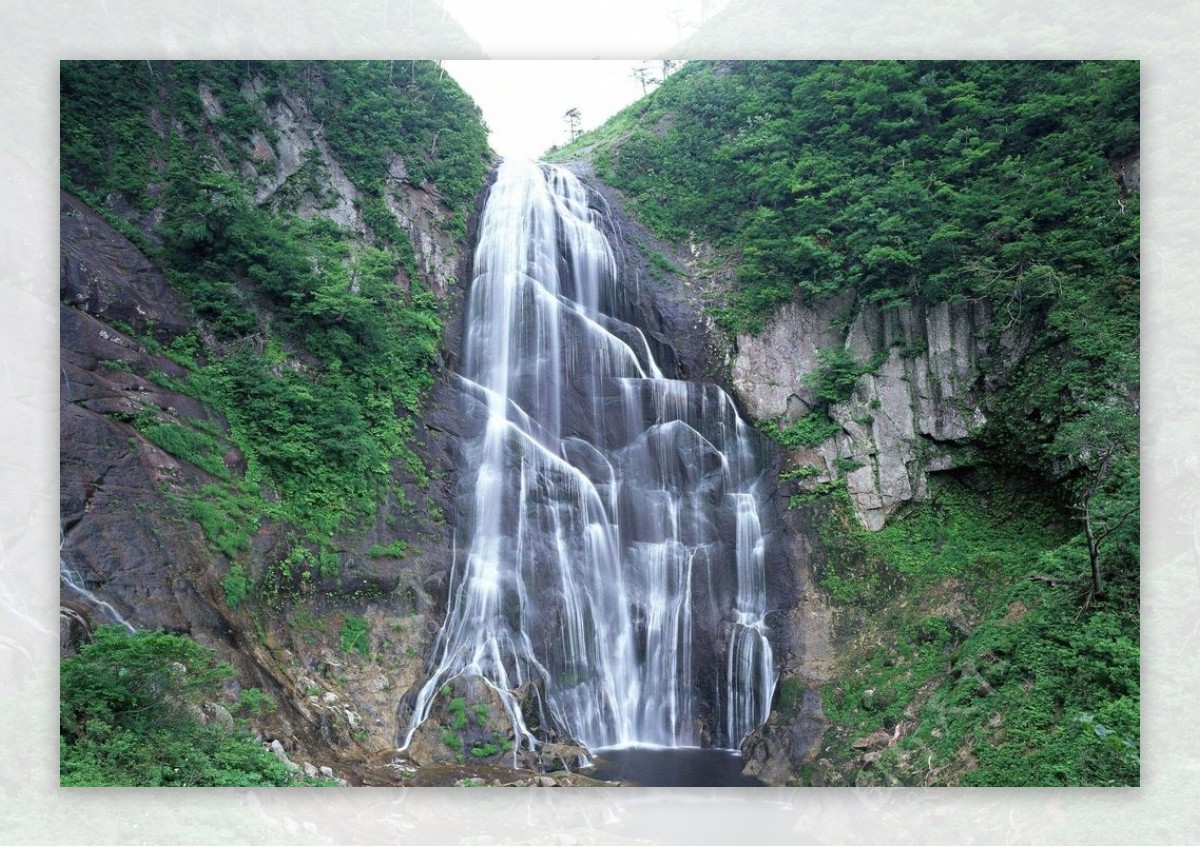 山水瀑布美景摄影美图图片