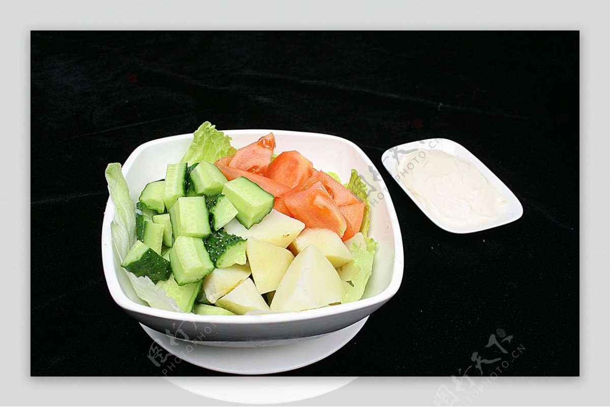 火锅配菜蔬菜沙拉图片