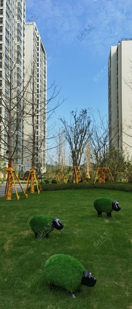 南京远洋万和四季草坪景观图片
